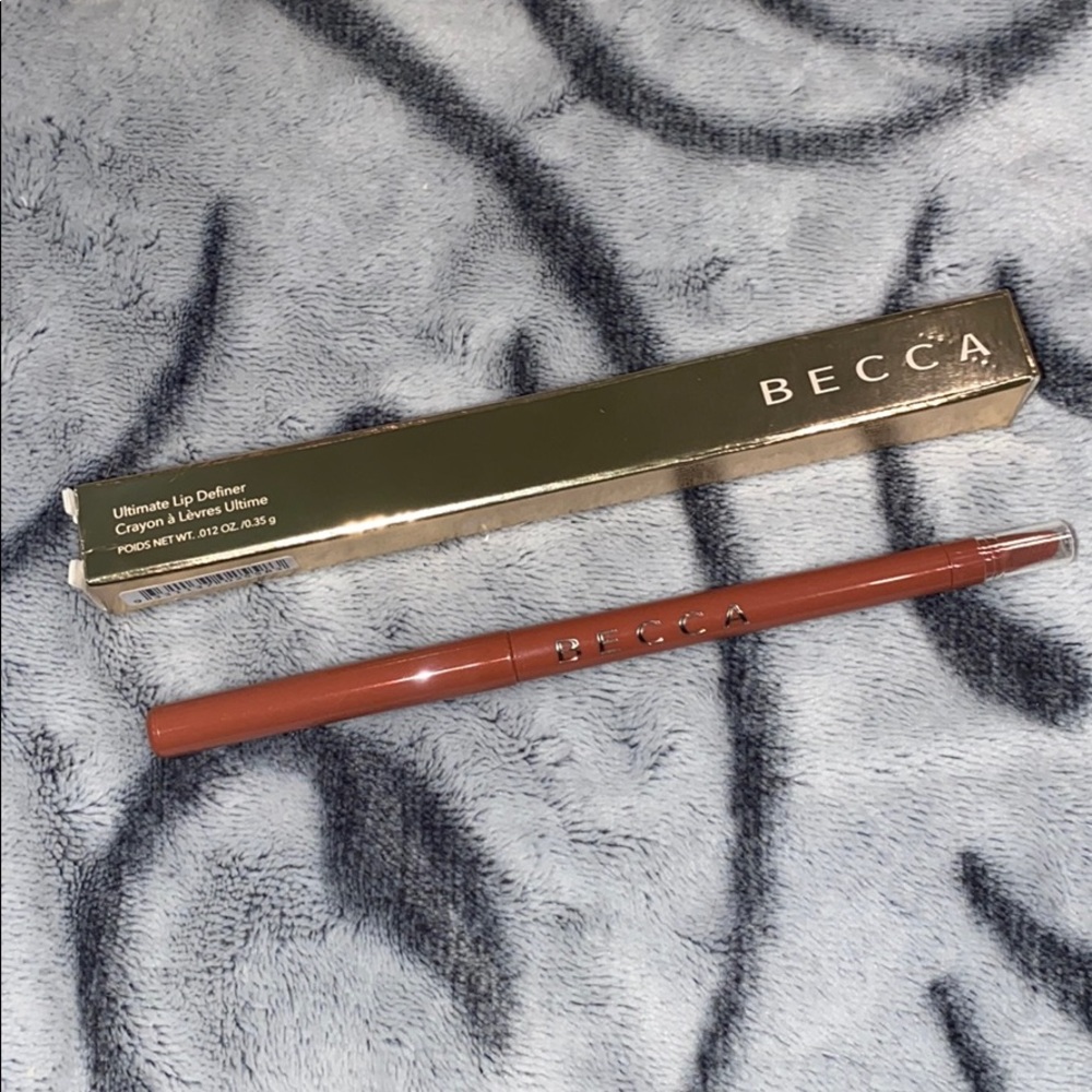 Becca Ultimate Lip Definer in Pouty